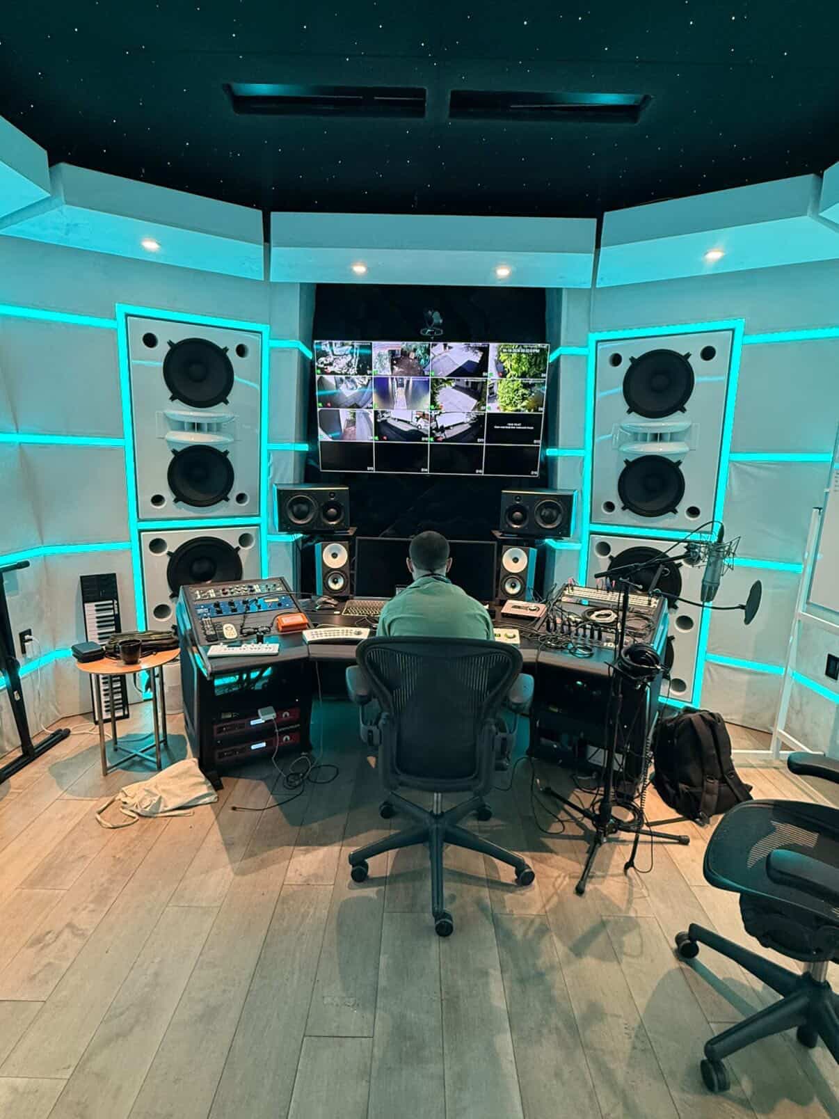 Jonah Leon at The Compound, TDE studio
